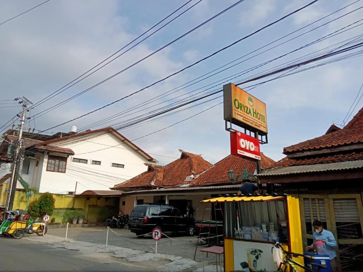 Oyo 90676 Oryza Hotel Yogyakarta Luaran gambar