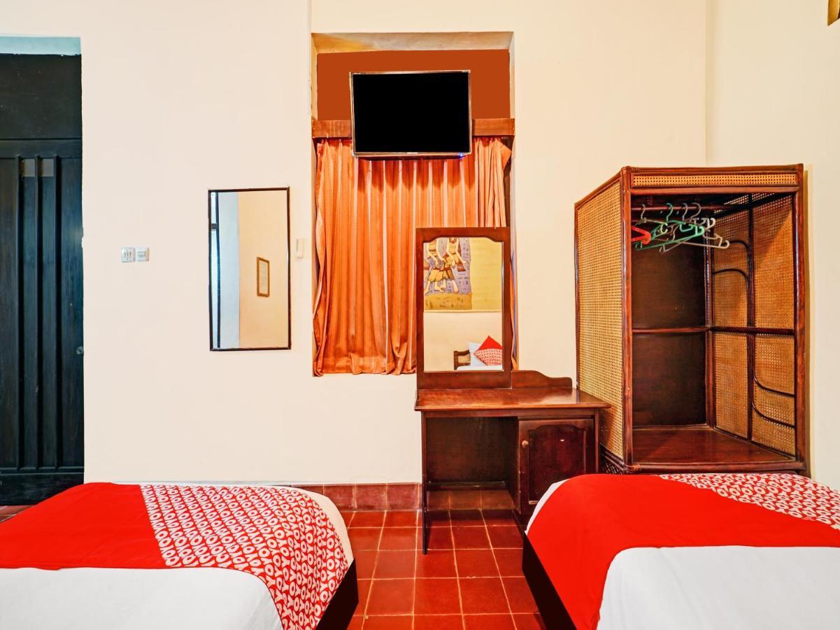Oyo 90676 Oryza Hotel Yogyakarta Luaran gambar