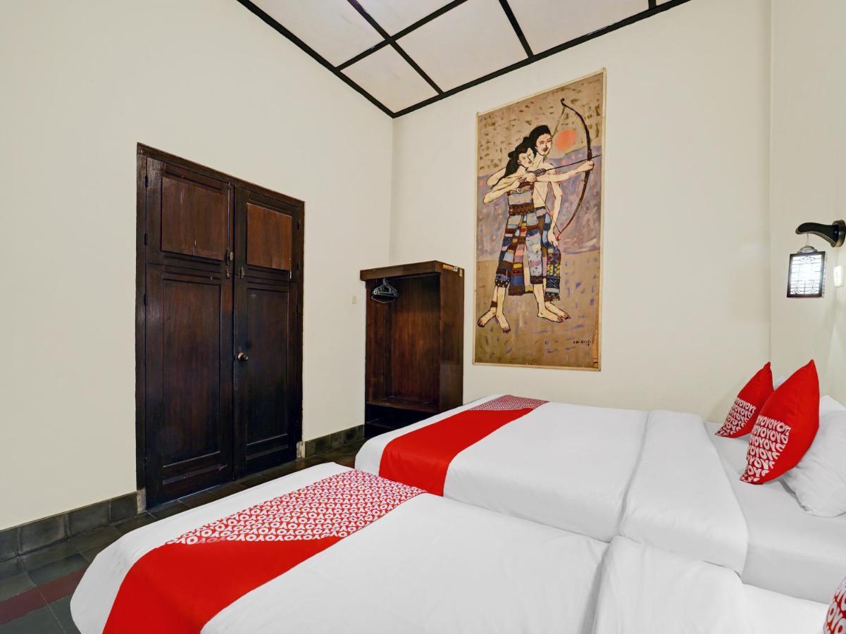 Oyo 90676 Oryza Hotel Yogyakarta Luaran gambar