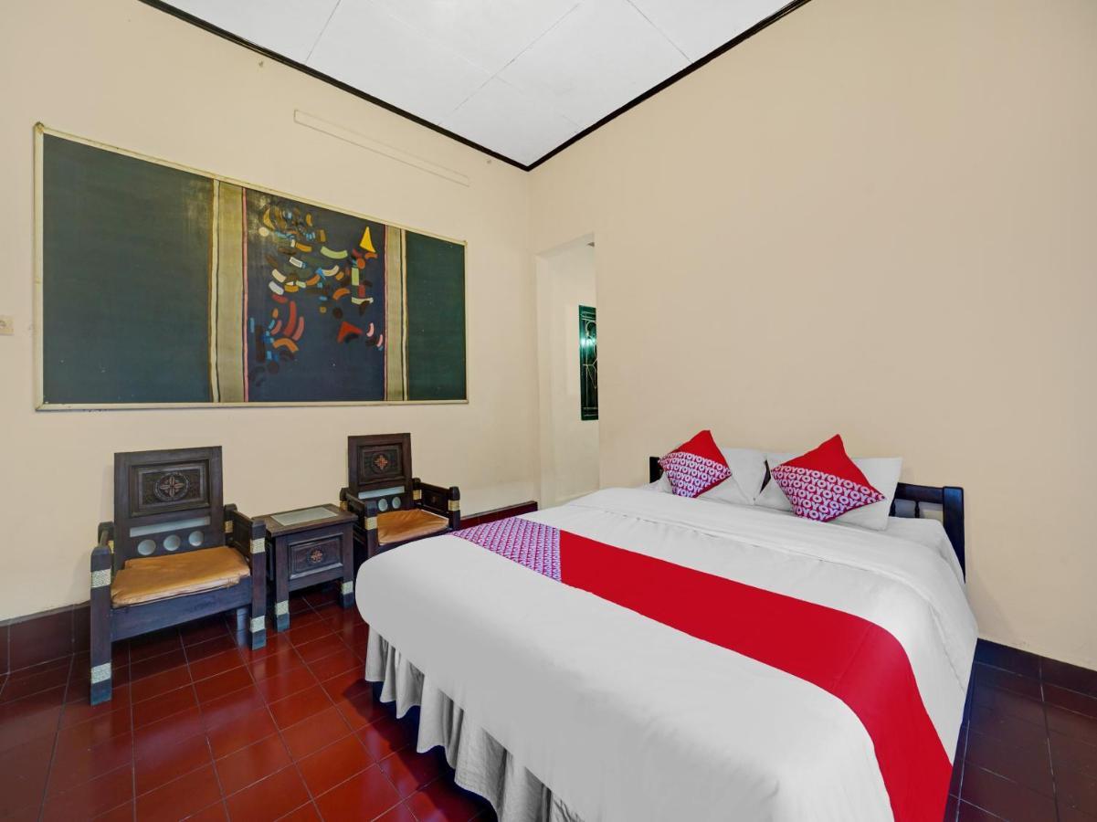 Oyo 90676 Oryza Hotel Yogyakarta Luaran gambar